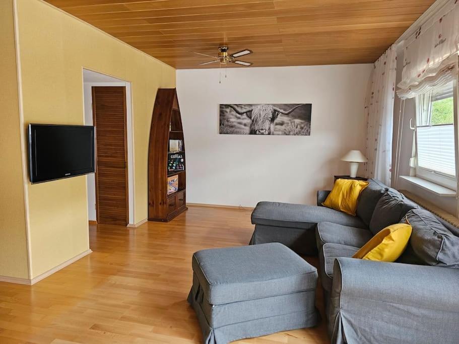 Grosse Ferienwohnung Am Waldrand Шьонау Екстериор снимка